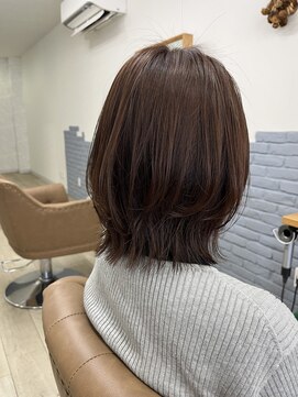 リープ(leap hair) ミディアムレイヤー