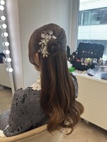 エメティ(Aimerty)&nbsp;ミニお団子ハーフアップ♪