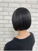 シースルーミニボブ
