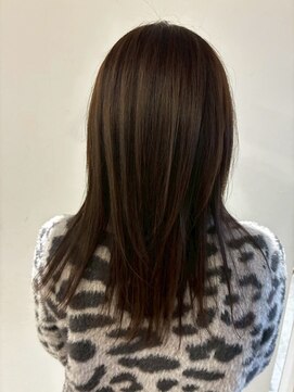 エヌアンドエー 春日部東口店(hair shop N&A) さりげない」ハイライトでおしゃれにキメる◎大人上品ストレート