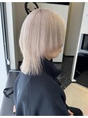 ホワイトベージュ