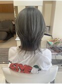 ウルフカット×シルバーグレージュ