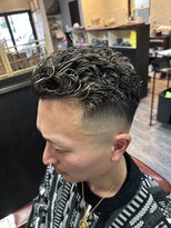 髪処田島屋 フェードメッシュパーマ