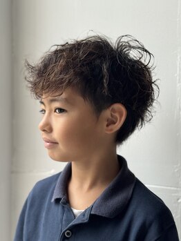 ロウズ 新小岩(LOEWS)の写真/キッズstyleもお任せ！アットホームな空間で親子一緒に素敵な時間とstyleを。[未就学児50％小学生40％引き]