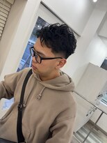 一鳳庵 テーパーフェード ピンパーマ 無造作 メンズパーマ