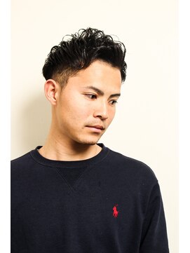 メリケンバーバーショップ フクオカ(MERICAN BARBERSHOP FUK) かき上げヘアショートレイアーくせ毛風パーマコンマヘアa6