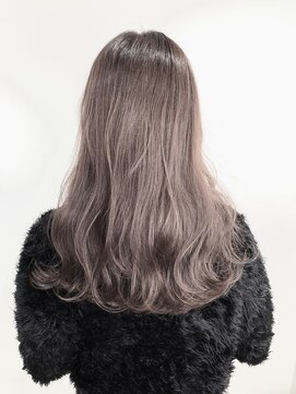 ネイヴィル(navile) ラベンダーベージュ×柔らか巻きロング