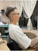 フェードスタイルにパールアッシュカラー