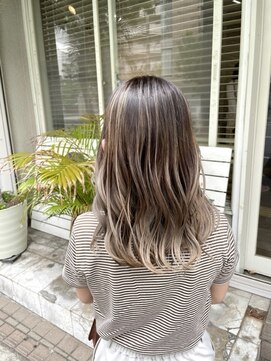 ヘアハウス ルアナ(Hair House Luana by NYNY) ハイライトグラデーションカラー☆