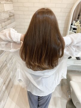 マーリャヘアー(mallia hair) ロングレイヤースタイル