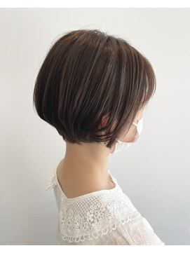 りんごの木 篠ノ井駅前店 しっとりショートボブ