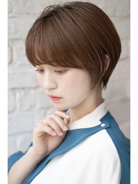 カライングドゥ(ing deux) 大人可愛い20代30代40代黒髪前下がりショートボブ丸みショート◎