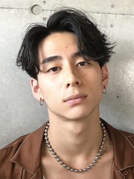 フィフス 栄(fifth) ツイストスパイラルパーマセンターパートツイストパーマウルフ栄