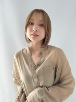 ミィ 表参道(mee.)&nbsp;デザインカラー/レイヤーカット/ウェットヘア/オリーブベージュ