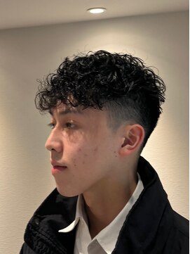 グルーマーズトウキョウ 渋谷店(GROOMER/S TOKYO) スペインカール ラルフカール