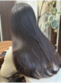 姫カット　黒髪サラツヤロング 重め ナチュラルストレートヘア