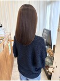 肌艶綺麗に見せるアッシュブラウン