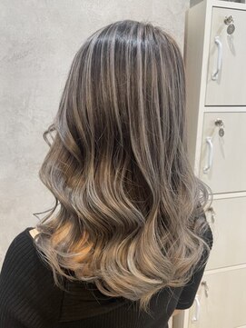 トゥルークリエイション 春日部(True Creation) ハイライトカラー