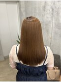 オリーブベージュ×髪質改善ストレート