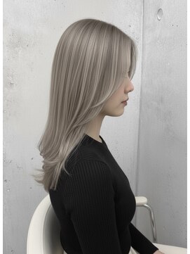 ヴィムヘアー 北谷店(VIM hair) トレンドスタイル♪抜け感×透明感ブリーチカラー◎