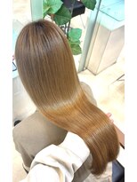 フォルテ 榛原パームス店&nbsp; 大人ガーリーダークアッシュ似合わせカットミディアムレイヤー