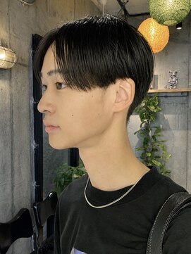 アイン(EIN) 【EIN】メンズセンターパート/黒髪ショート/マッシュ/韓国メンズ