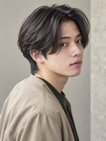 モト 船橋(moto)&nbsp;韓国メンズ長めセンターパート艶黒髪ナチュラルダウンパーマ船橋