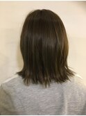 切りっぱなし×ミディアムボブ