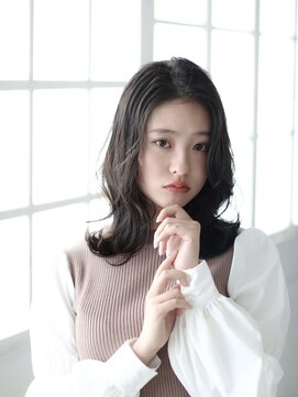 エメ 中崎町(eme) 【eme梅田髪質改善】外ハネが一番かわいく見えるミディアム