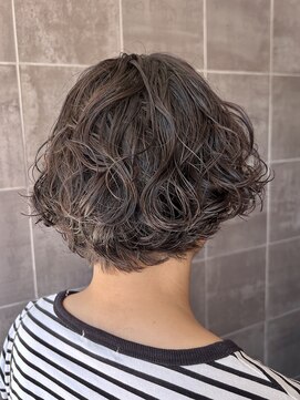 ナループロアオハナ(Nalu pu loa ohana) ボブパーマ/くせ毛風パーマ/黒髪パーマ/ウェーブパーマ