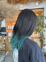 ユラギフロムユイマァル 水島店(YURAGI from YUIMARL)&nbsp;裾カラー×ターコイズブルー