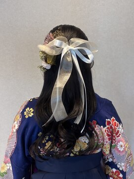 サリーワンフォーワン(Sally 141) 和装にぴったりなハーフアップ