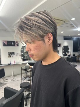 メンズサロン キング 高槻店(Men’s salon K!ng) 波巻きツイストスパイラルパーマ/フェザーパーマ/眉毛/メンズ