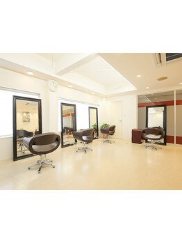 【口コミ多数】リピート率90%越え♪40代～の経験豊富な女性カラーリストのみで安心の白髪染めカラー専門店