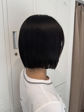 ウルカ 北浦和西口店(ulQua) ぱつっとボブ