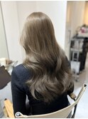 オリーブベージュ　レイヤーカット　前髪　ブリーチなし　艶髪