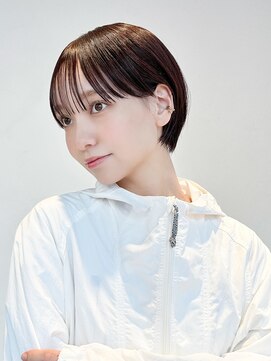 グレージュ顔周りレイヤー前髪カット小顔ショート_F20860