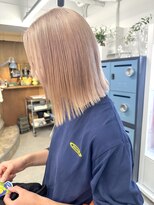 ヒビヲ(HIBIO)&nbsp;切りっぱなしボブタッセルボブブリーチカラーハイトーンベージュ