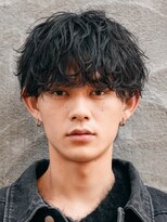 レタッチ バイ フィフス 銀座(RETOUCH by fifth)&nbsp;新橋メンズパーマフェザーパーマセンターパートガイルヘアゆるめ