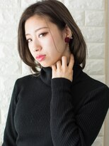 ノイン(noine)&nbsp;女友達に褒められる方が嬉しかったりするよね。