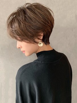 アヴァロン(AVALON) 30.40代にオススメ×くびれのあるひし形ショート