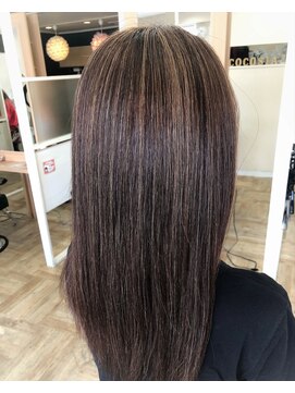 ココシア(Cocosia) 全体ハイライトカラー