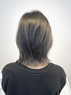 アンサム リリー(UNSOME Lille) グレーグラデーション