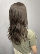 レイドバック(LAID BACK)&nbsp;レイヤーカット★グレージュカラー