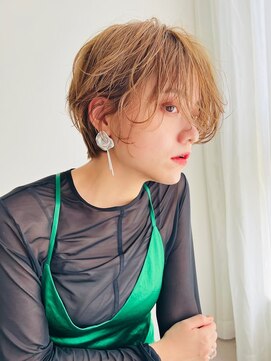 スティーロ 渋谷(Steelo) Steelo  パーマ風ショート×オリーブベージュ