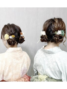 ヘアーメイクサロンアール(hair make salon R) ツインのお団子ヘア