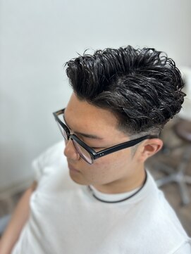 ヘア ナヴォーナ 大浦店(hair NAVONA) 七三スタイル