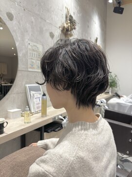 トマト(TOMTO) 【RYOHEI】ショートパーマ_ニュアンスパーマ_黒髪パーマ