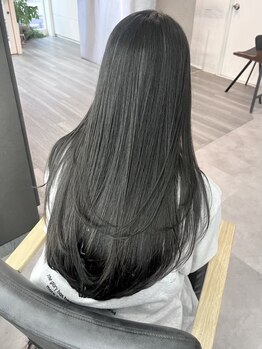 ビューエヒメ(VIEW EHIME)の写真/【髪質改善×縮毛矯正】低ダメージを実現し、クセをしっかり伸ばす！今までにない新しい髪へ♪
