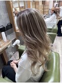 セミロング×レイヤー×バレイヤージュ20代30代
